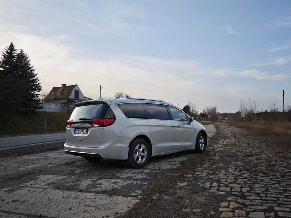 Chrysler Pacifica 2017 Touring L