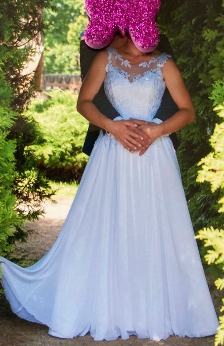 Piękna Sukienka ślubna