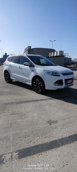 Kuga titanium  keyless go