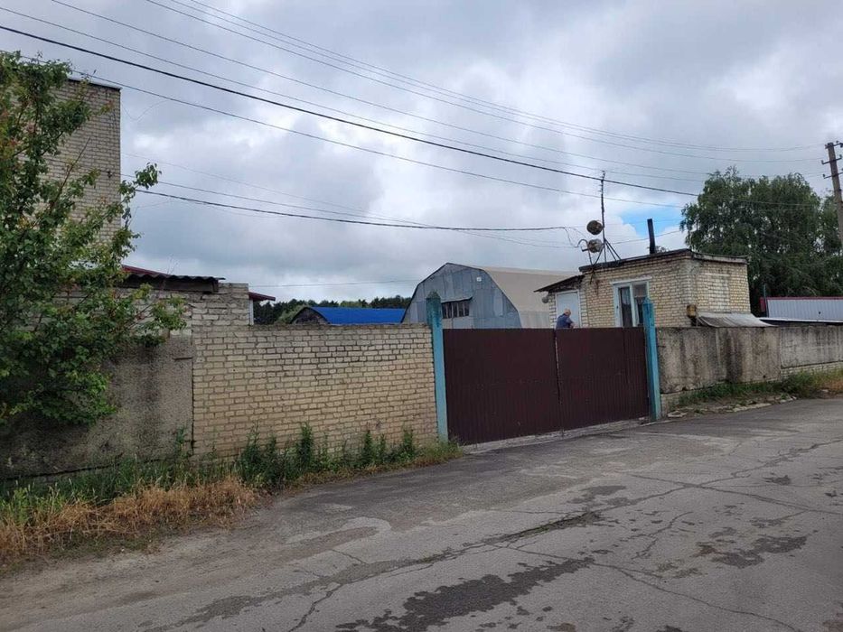 Аренда складского помещения в районе авторынка "Лоск"!
