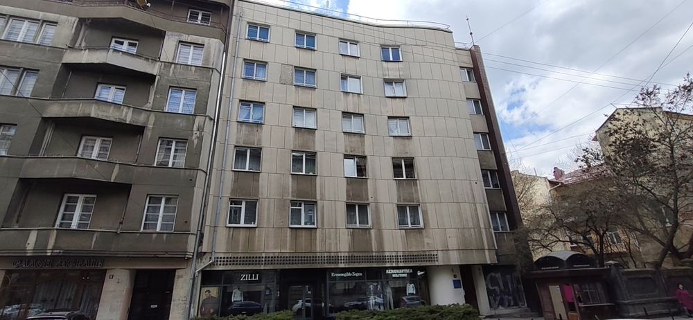 Продаж 2к.люкс вул.Саксаганського 6, будинок нотаріусів, центр