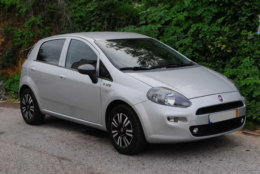 Fiat Punto 1.2 Young 69 cv