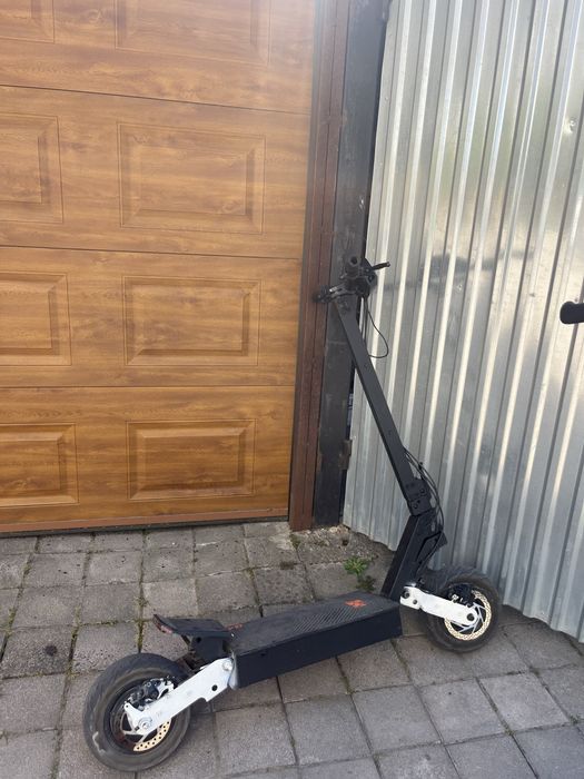Продам kukirin g4