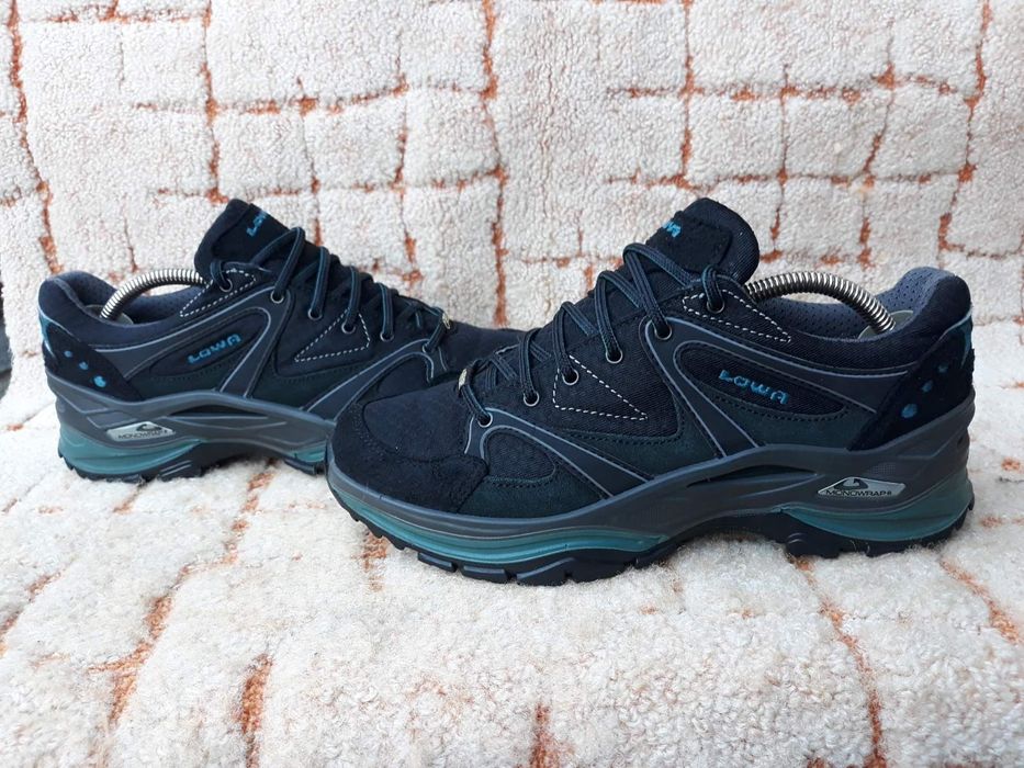 треккинговые кроссовки Lowa Kalix GTX