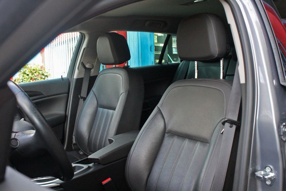 Opel Insignia Sports Tourer — fotografia 4