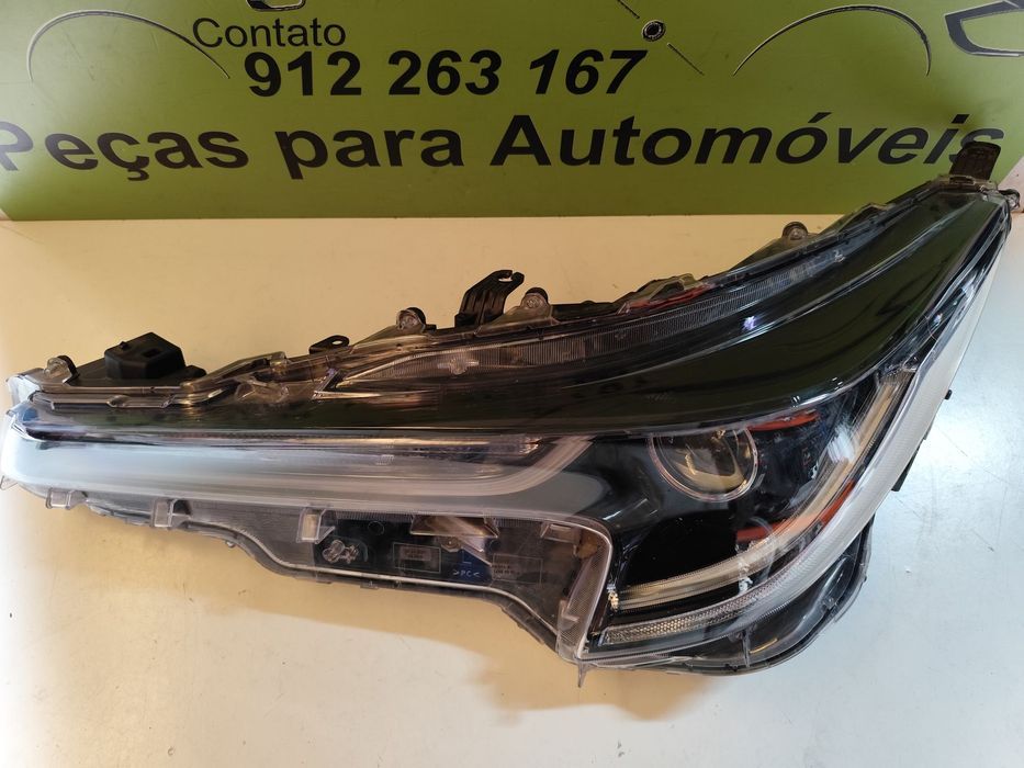 TOYOTA COROLLA E21 FAROL LED - FF714