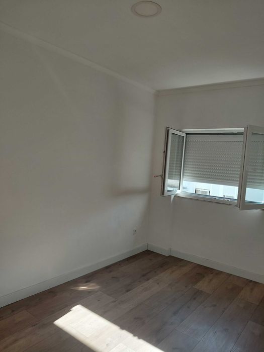 Apartamento Barreiro para arrendamento
