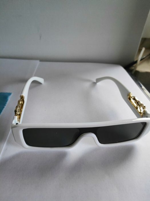 Eleganckie Okulary przeciwsłoneczne Jaguar luksusowe białe