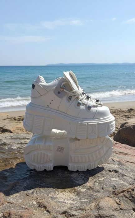 New Rock  Нюроки  білі  в розмірах