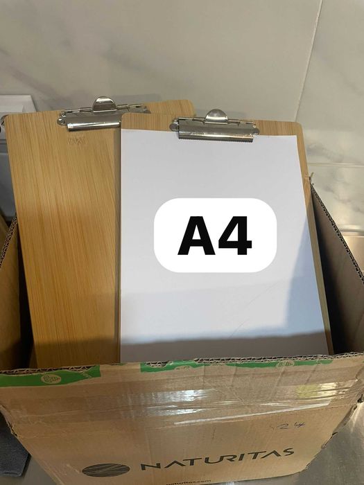 24 x Clipboards / Porta-papeis