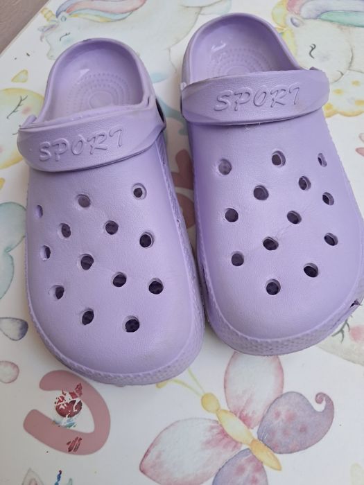 Крокси дитячі на дівчинку