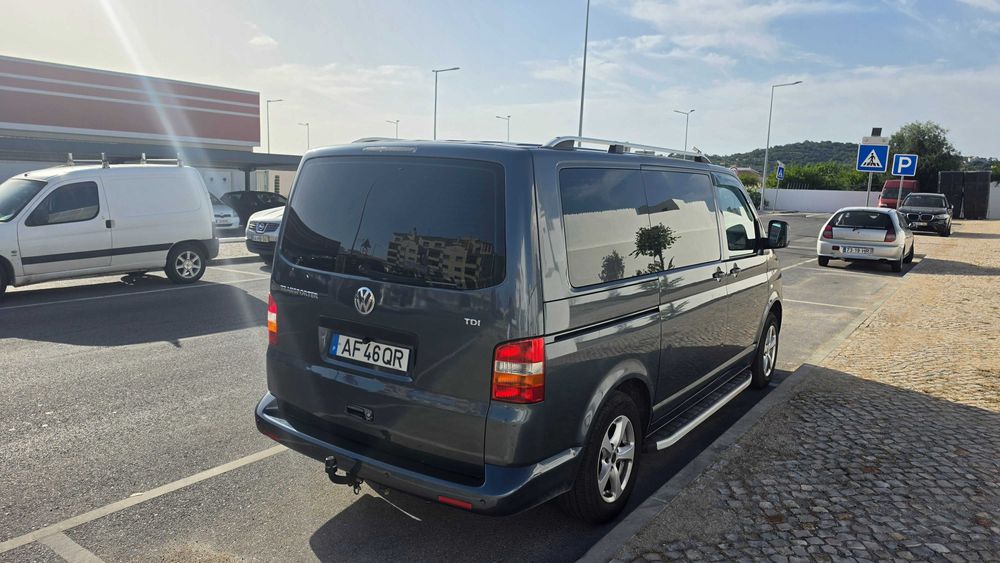 VW Transporter T5 2.5 TDI diesel 5 portas 2008