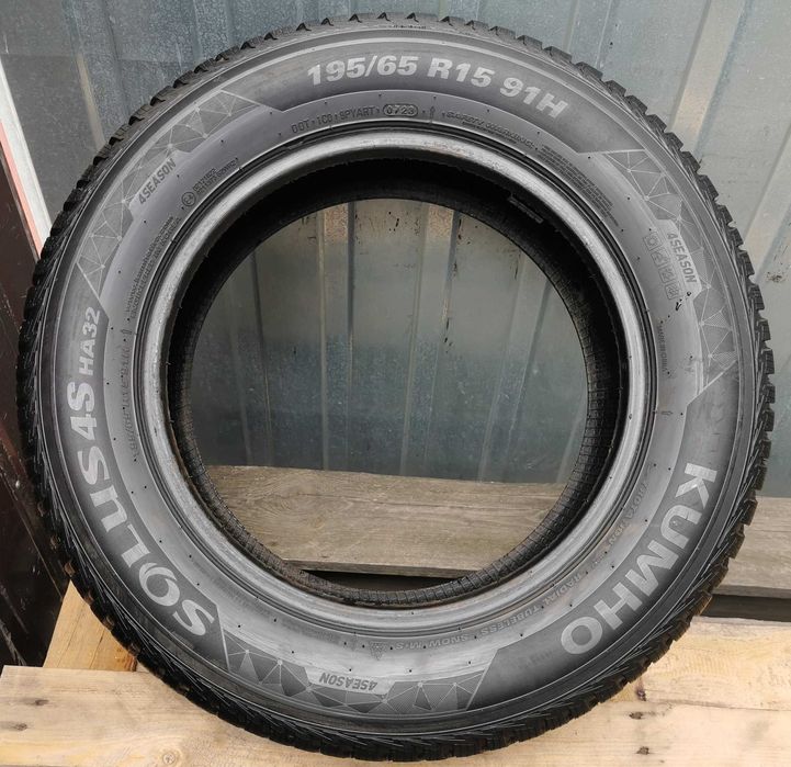 413) Opona - 195/65/15 - Kumho - 7mm - 1x2023 - Całoroczna