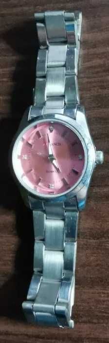 Zegarek damski Arlanch, model 1010L na bransoletce