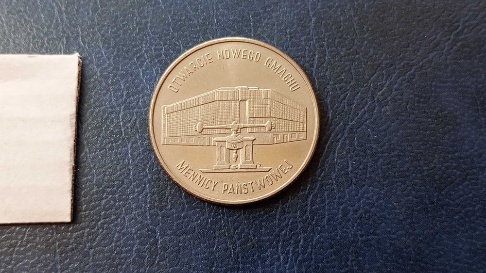 Stare monety Medal 20 tys zł 1994 Gmach Mennicy PRL