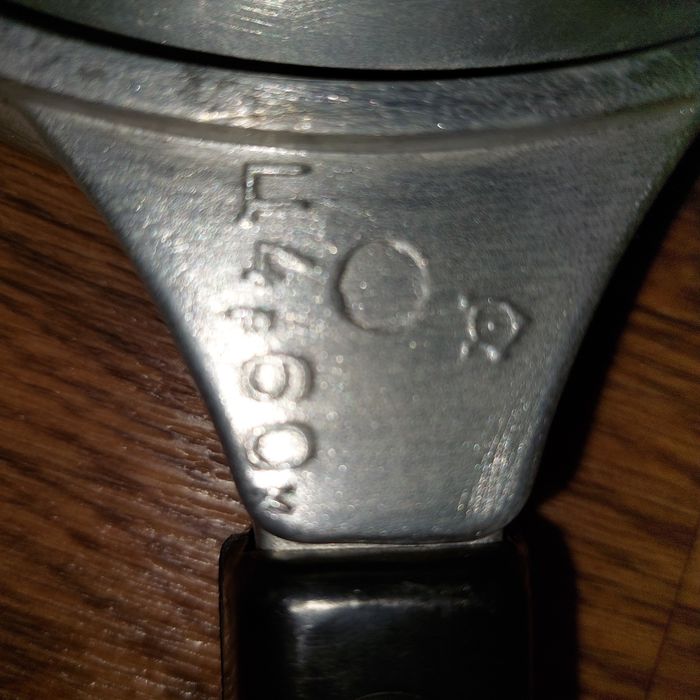 Форма СССР новая  для выпечки орешков печенья со сгущёнкой орешница