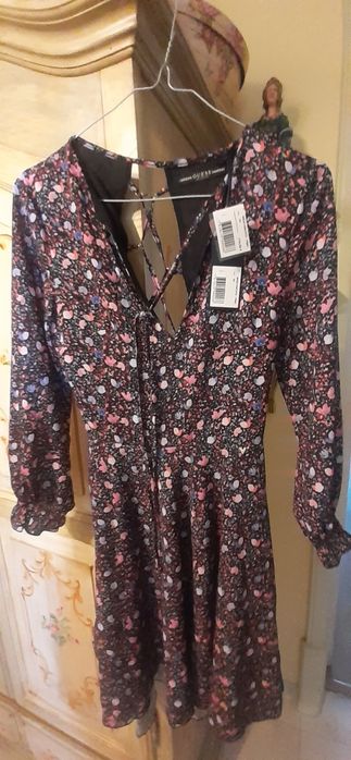 Vestido Guess com Etiqueta Seda