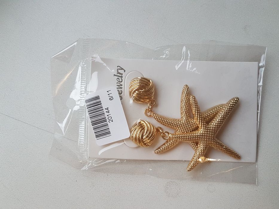 Продам серьги.