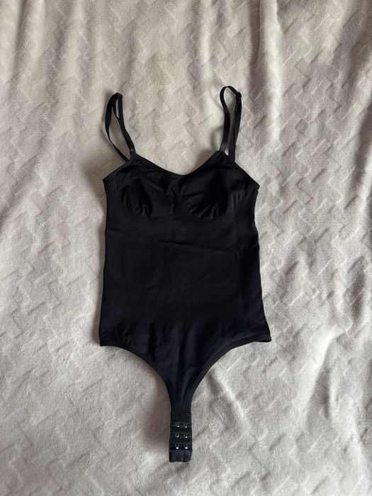 Body wyszczuplające czarne