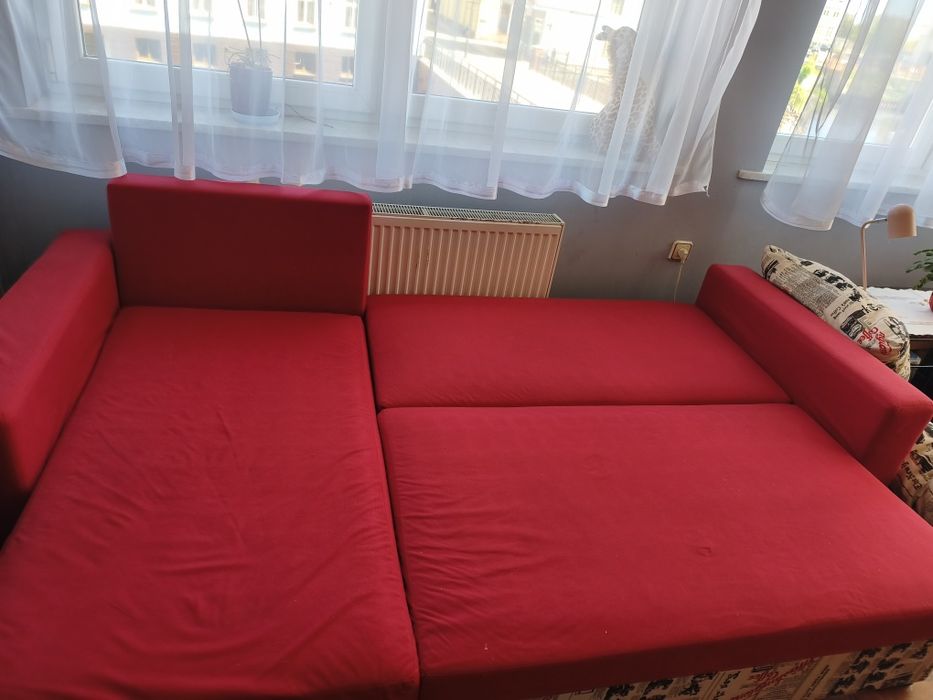 Sprzedam łóżko kolor czerwony