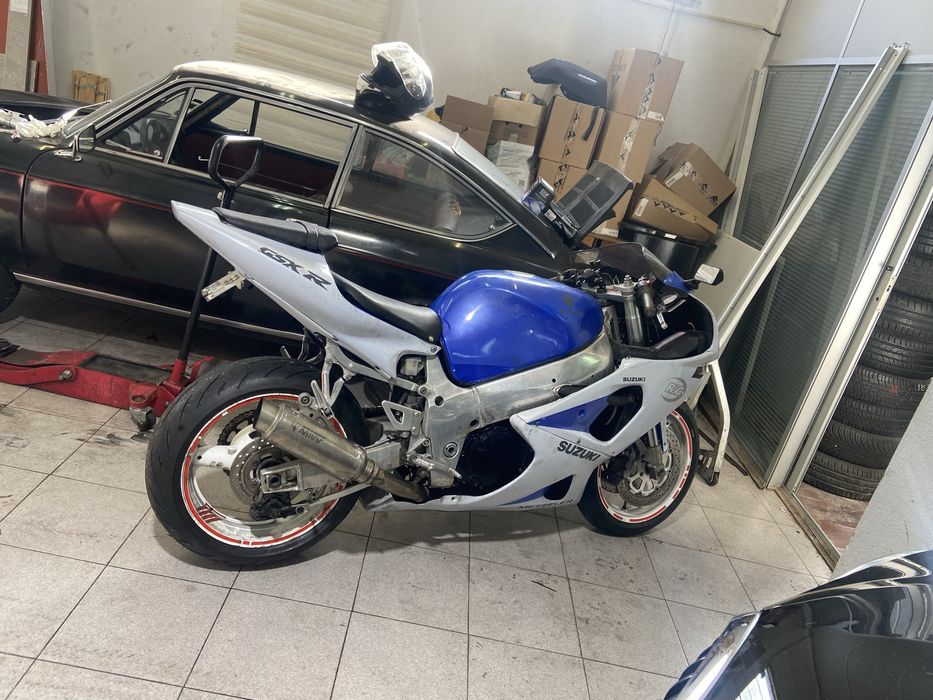 gsxr srad vendo ou troco por mota equivalente (ler descricao sff)
