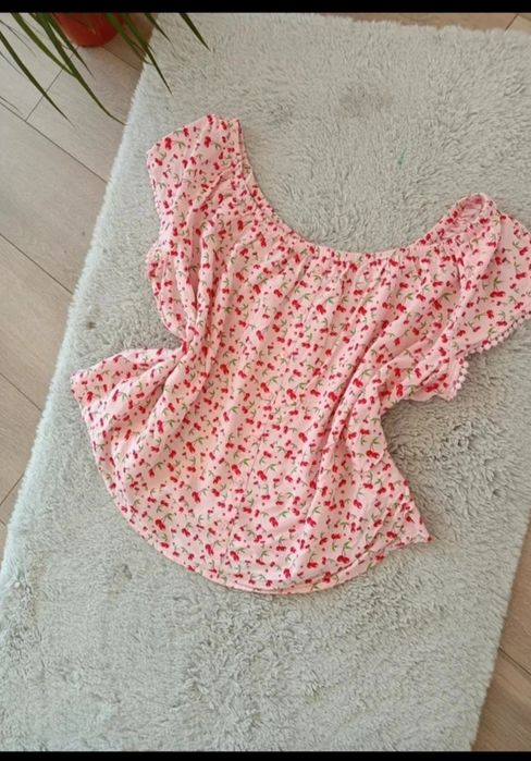 Urocza bluzka w wisienki 2xl-5xl
