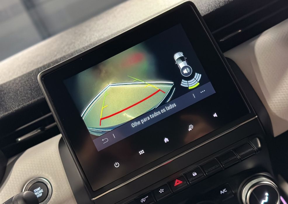 Renault Clio V - Automático