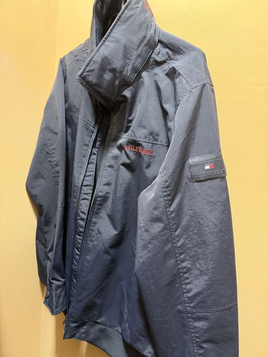 Куртка/Ветровка Tommy Hilfiger оригинал