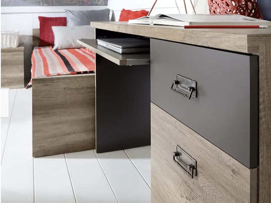 Biurko młodzieżowe BRW