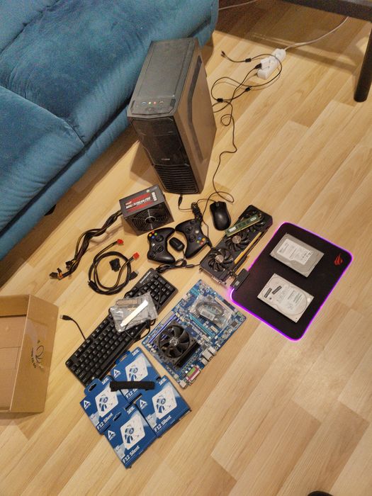 Podzespoły 2600k / ddr3 4x4GB, 8GB, / OCZ 600W, Xbox 360 Wireless pad