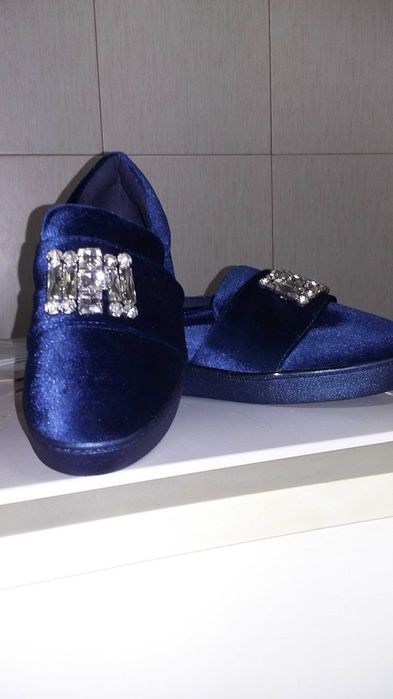 Tenho em varios tamanhos para quem gosta de conforto no pe