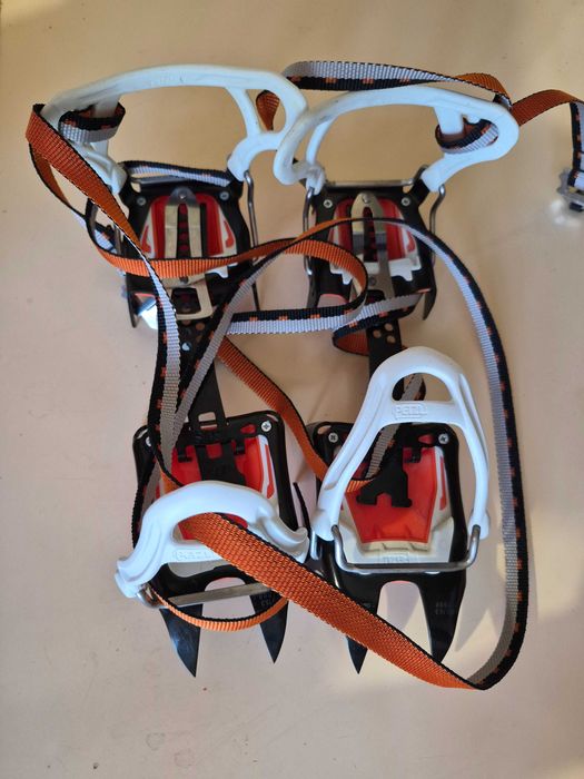 Кішки альпіністські Petzl Irvis FlexLock
