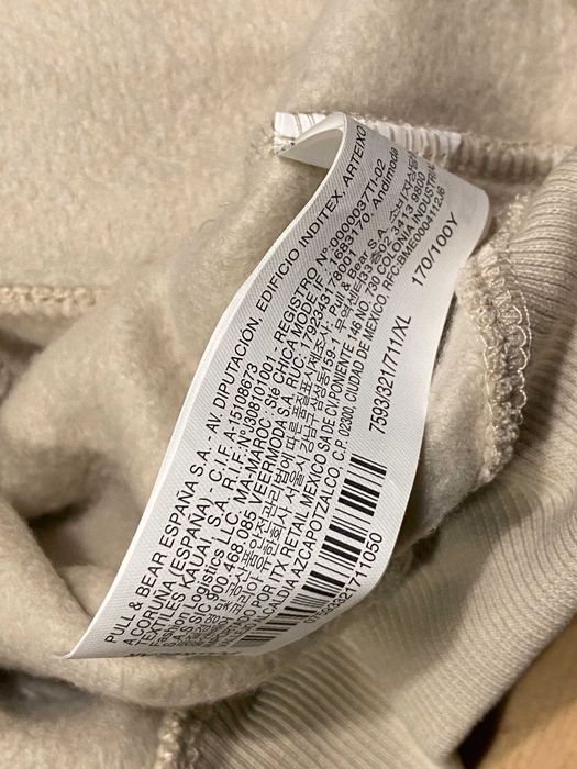 Pull&Bear теплий світшот вкороченний L- XL