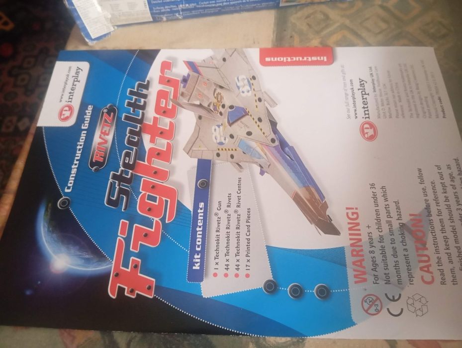 Odrzutowiec Stealth model kartonowy