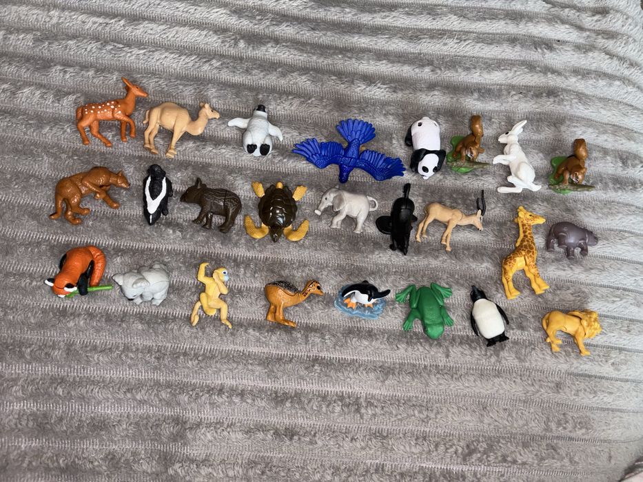Продам фігурки кіндер animals