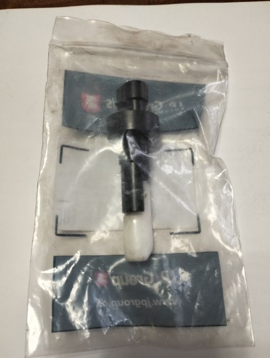 Новий Датчик рівня води омивача Astra,Omega B,Vectra C JP GROUP 129865