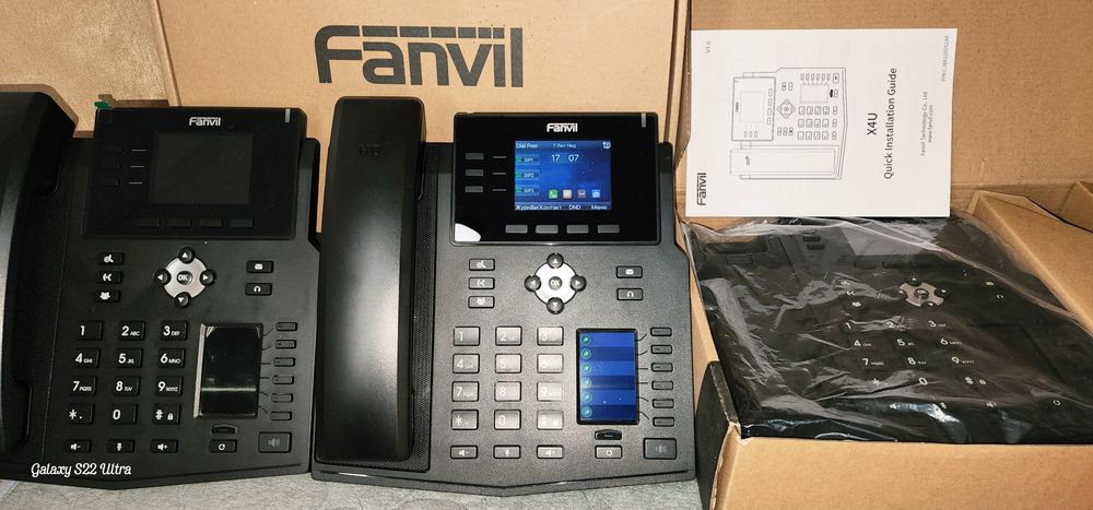 Профессиональный IP-телефон Fanvil X4U