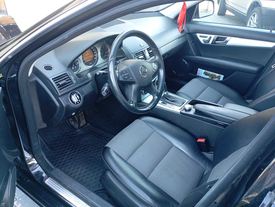 Mercedes-Benz Klasa C 220 CDI W204 170KM
