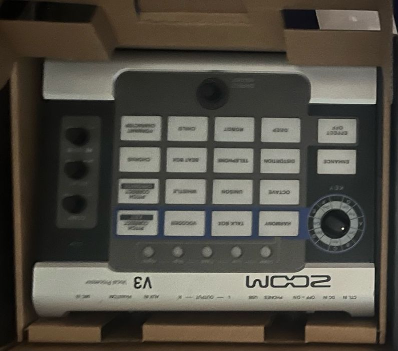 Processador Vocal Zoom V3 (Como Novo) + Caixa + 2 Anos Garantia