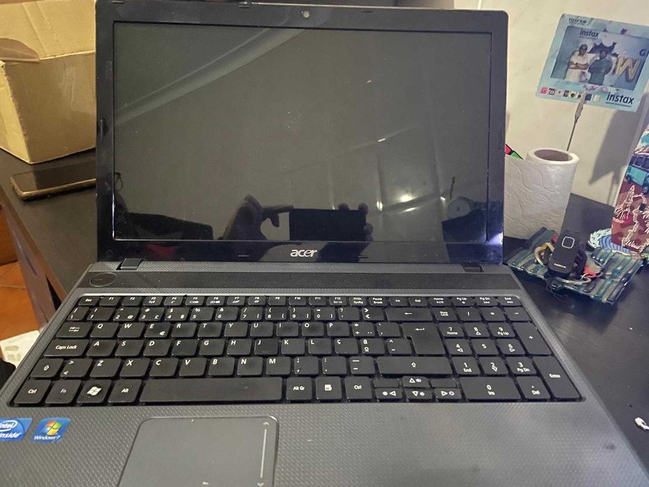 Portátil Acer Aspire 5333