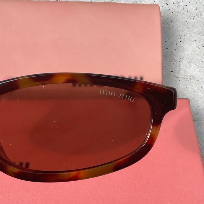 Óculos Miu Miu originais com certificado e fatura