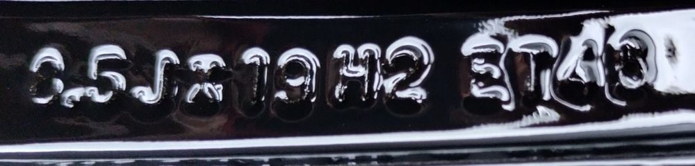Alufelgi Audi Oryginał A3 A4 A6 A8 Q3 TT 8,5Jx19 ET48 5x112 4F0