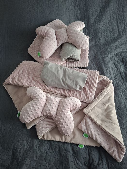 Zestaw pościeli do łóżeczka