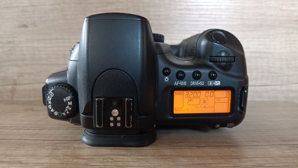 ❤️清川❤️✨美品✨新品CF&amp;本✨Canon EOS 20D ❤️清川様専用❤️✨美品✨新品CF&本✨Canon EOS 20D 【公式通販】