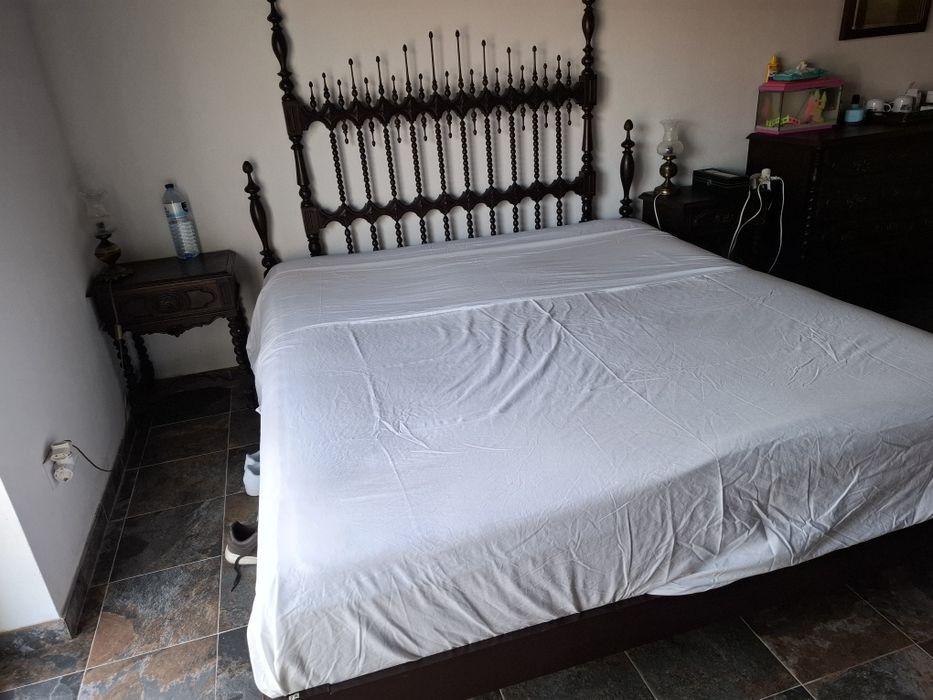 Mobília Estilo Antigo