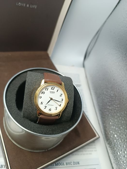 Zegarek damski casio quartz