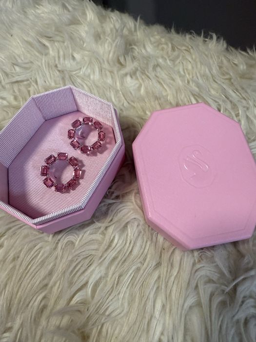 Rozowe kolczyki Swarovski kreole Matrix Millenia
