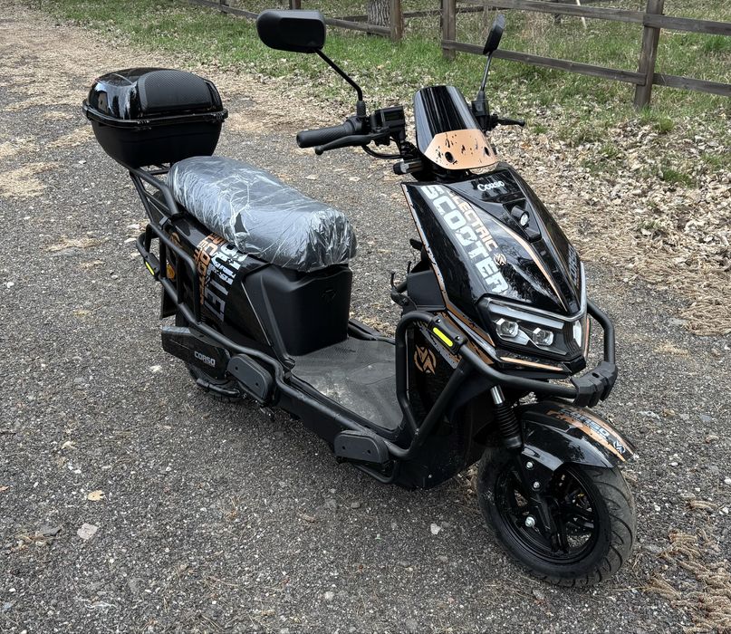 Електричний мопед Corso Bullet 2000w, акумулятор 72V/38Ah