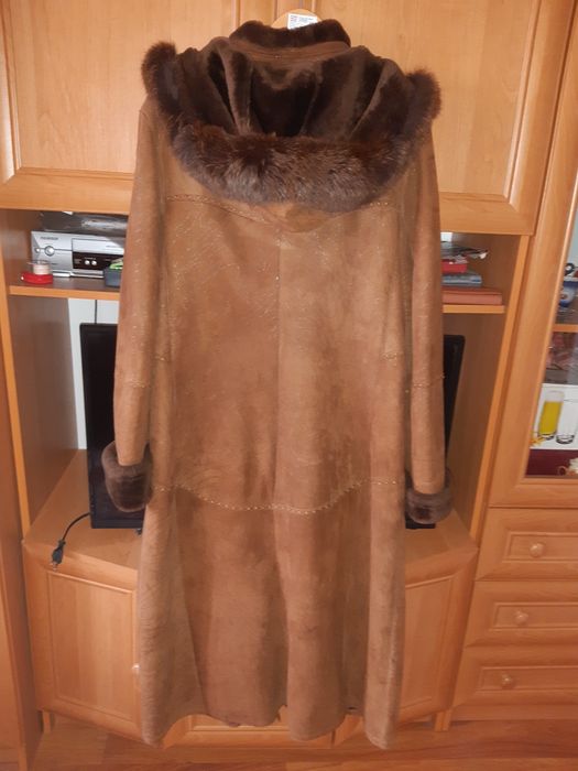 Дубленка натуральная  женская 54