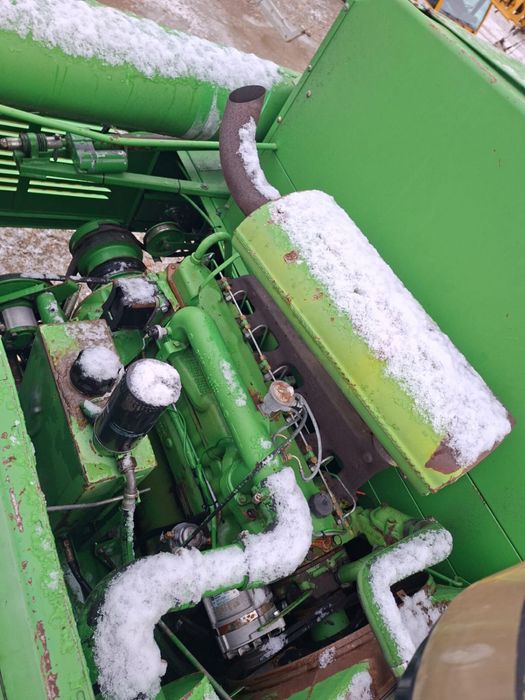 Зерно збиральний комбайн JOHN DEERE 1055 свіжо привезений